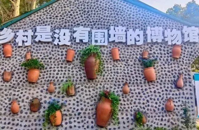 “邦筑美好·春风里”︱重阳佳节日，“青松·邦驿站”正式揭牌